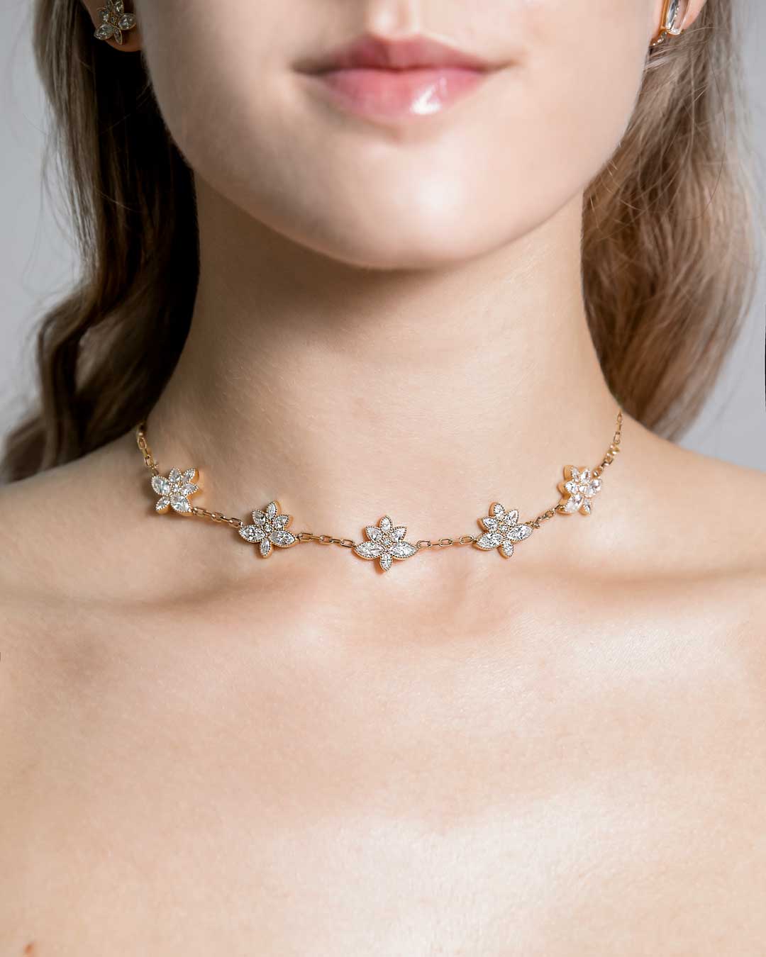5 Pendent Lotus Goddess Diamond Necklace