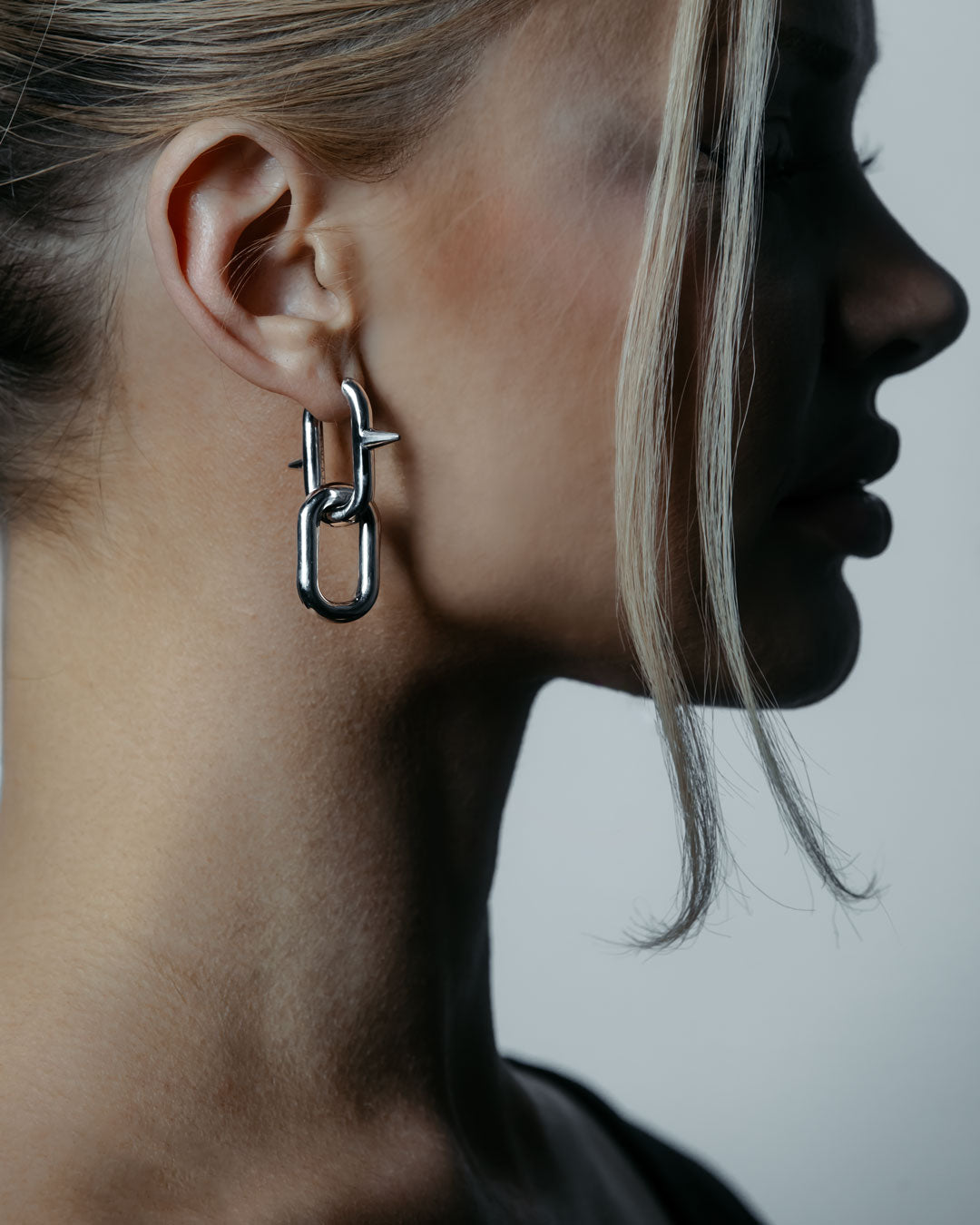 Edgecore Hoop Spike Chain Earrings